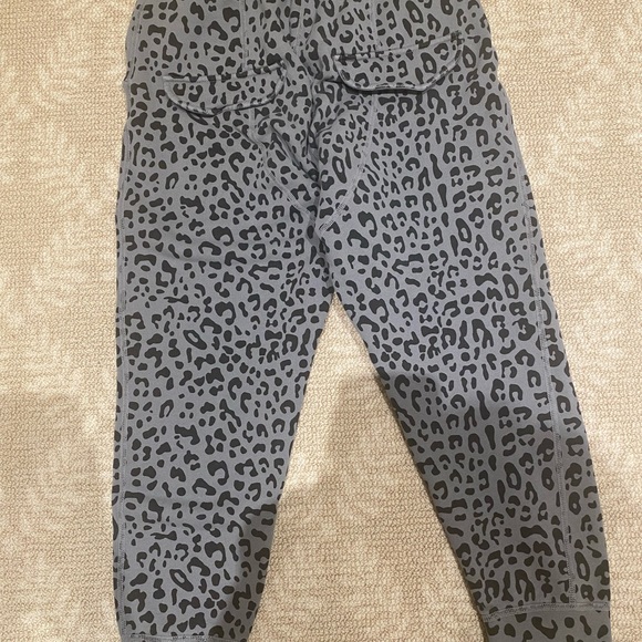 Nili Lotan Nolan pant in Cloud Grey Leopard size xs - Picture 3 of 4